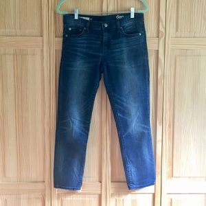Gap Girlfriend Cropped Jeans size 27